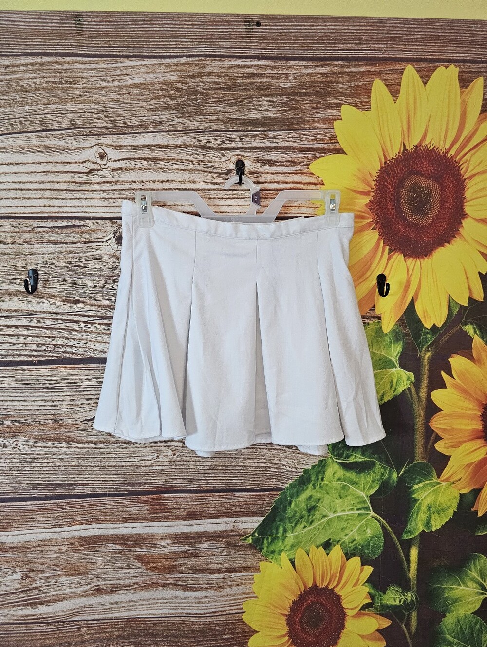 SO White Pleated Skirt - Feminine A-Line